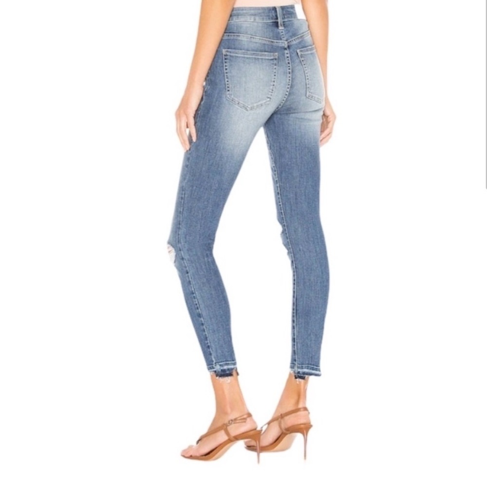 PISTOLA Mid Rise Light Blue Distressed Skinny Jeans Sz 26 - Picture 2 of 8